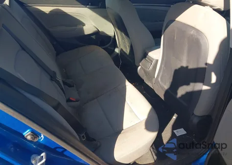 2018 Hyundai Elantra Sel из США, поврежденный, VIN 5NPD84LF7JH304867